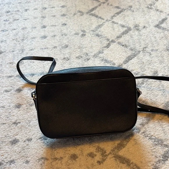 Michael Kors Black Crossbody with Chain Detail - Picture 2 of 2